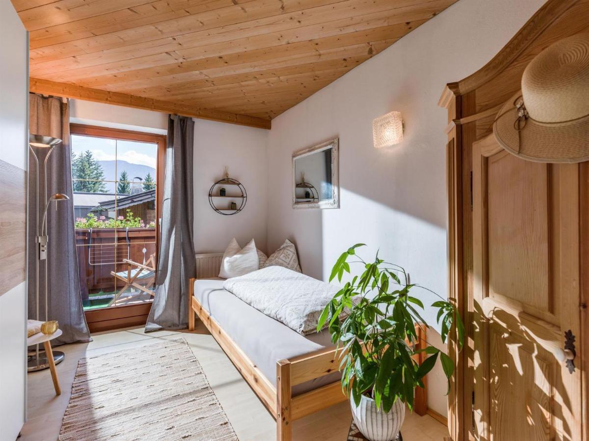 Ferienwohnung Gabriele Hopfgarten im Brixental Ruang foto