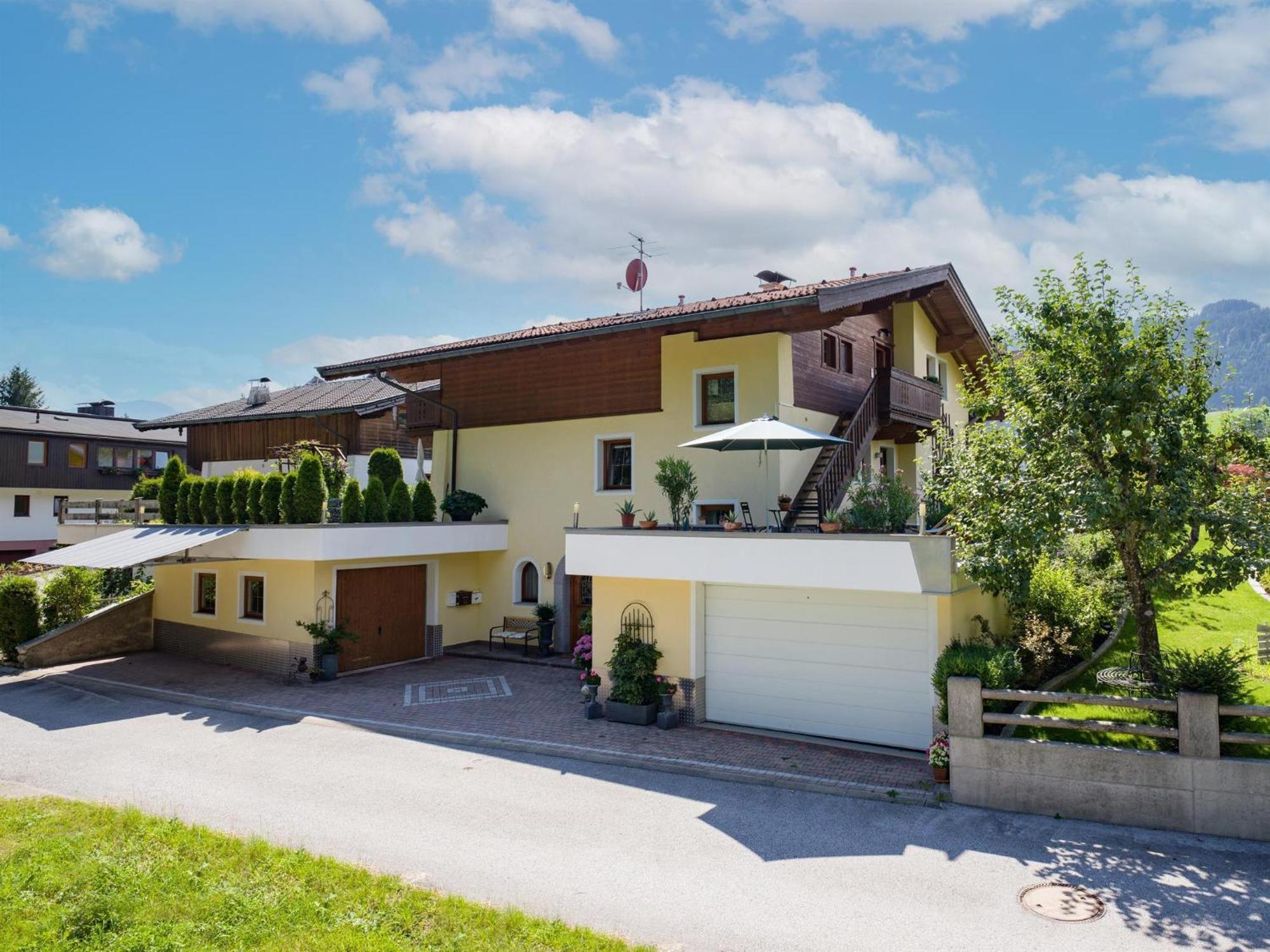 Ferienwohnung Gabriele Hopfgarten im Brixental Bagian luar foto